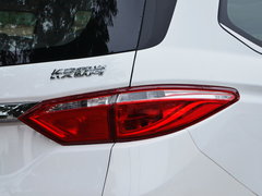 2017款 1.5L 手动尊贵型