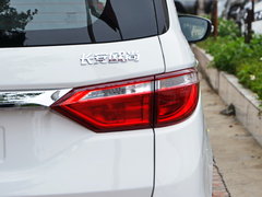 2017款 1.5L 手动尊贵型