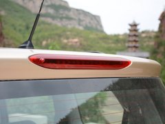 2017款 1.5L 手动尊贵型