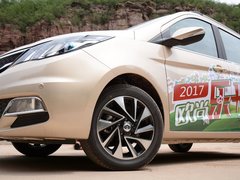2017款 1.5L 手动尊贵型