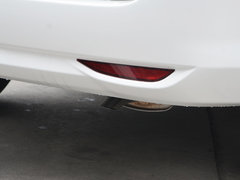 2017款 1.5L 手动标准型