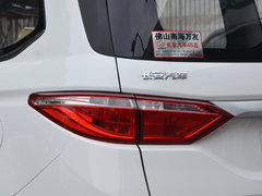 2017款 1.5L 手动标准型