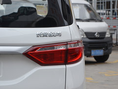 2017款 1.5L 手动标准型