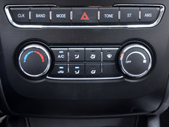 2017款 1.5L 手动标准型