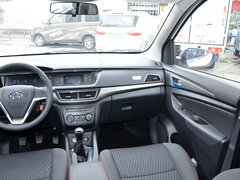 2017款 1.5L 手动标准型
