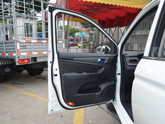 2017款 1.5L 手动标准型