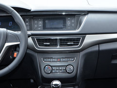 2017款 1.5L 手动标准型