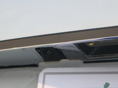 2017款 2.0T 自动四驱汽油至尊版5座