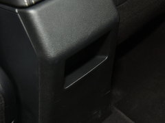 2017款 1.6L 自动尊贵型