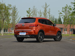 2017款 1.6L 手动尊贵型