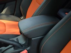 2017款 1.6L 手动尊贵型
