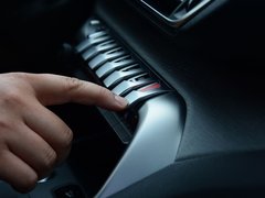 2017款 380THP 7座豪华GT版