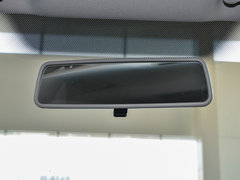 2017款 1.6L 自动风尚版