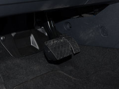 2017款 1.6L 自动风尚版