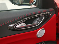 2017款 2.9T 510HP 四叶草版