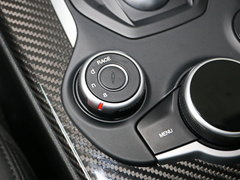 2017款 2.9T 510HP 四叶草版