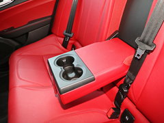 2017款 2.0T 280HP 豪华版