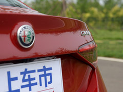 2017款 2.0T 280HP 豪华版