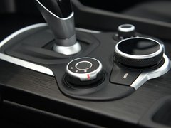 2017款 2.0T 280HP 豪华版