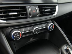 2017款 2.0T 280HP 豪华版