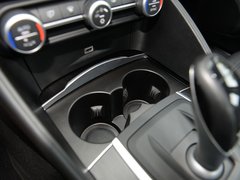 2017款 2.0T 280HP 豪华版