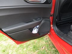 2017款 2.0T 280HP 豪华版