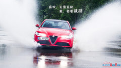 2017款 2.0T 200HP 豪华版