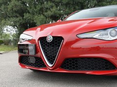 2017款 2.0T 200HP 豪华版