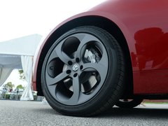 2017款 2.0T 200HP 豪华版