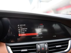 2017款 2.0T 200HP 豪华版