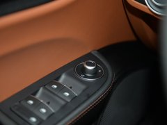 2017款 2.0T 200HP 豪华版