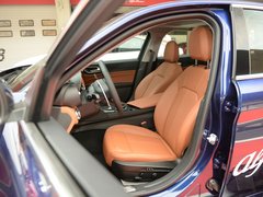 2017款 2.0T 200HP 豪华版