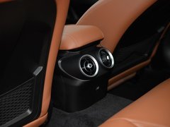2017款 2.0T 200HP 豪华版