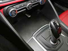 2017款 2.0T 200HP 豪华版