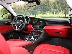 2017款 2.0T 200HP 豪华版