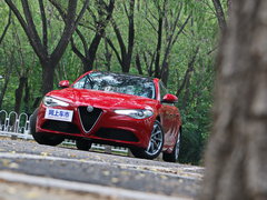 2017款 2.0T 200HP 豪华版