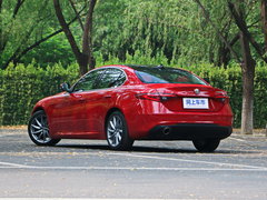 2017款 2.0T 200HP 豪华版