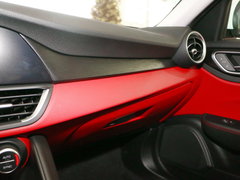 2017款 2.0T 200HP 精英版