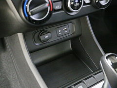 2017款 1.6L 自动悦心版DLX
