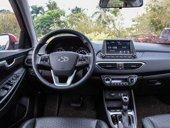 2017款 1.6L 自动悦心版DLX