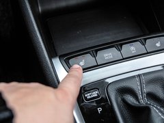 2017款 1.6L 自动悦心版DLX