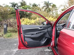 2017款 1.6L 自动悦心版DLX