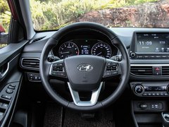2017款 1.6L 自动悦心版DLX