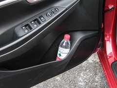 2017款 1.6L 自动悦心版DLX