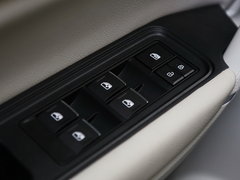 2017款 1.6L CVT旗舰型