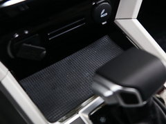 2017款 1.6L CVT旗舰型