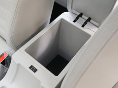 2017款 1.6L CVT旗舰型