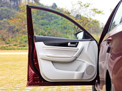 2017款 1.6L CVT旗舰型