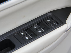 2017款 1.6L CVT尊享型