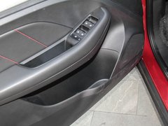 2017款 16T 自动旗舰互联网版